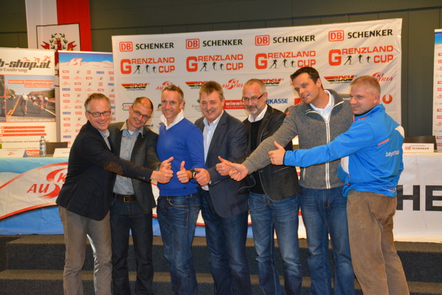 Top-Motiviert vor dem Start in die Saison: Stefan Schwarzbach, Markus Gandler, Christoph Sumann, Franz Berger, Josef Schneider, Christian Rieder und Martin Werner (v. l.).