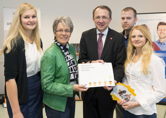 Lisa Gringl, Dr.in Bohuslav, Mag. Stadler, DI Henrik, Desiree Zottl | Foto: NLK J.Burchhart