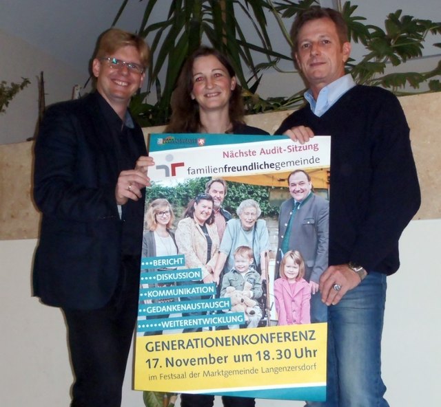 Gemeinderat Dipl. Päd. Peter König, Magistra Siegrun Bär und Gemeinderat Hans Batik laden zur Langenzersdorfer Generationenkonferenz am 17.11.2014 herzlich ein.