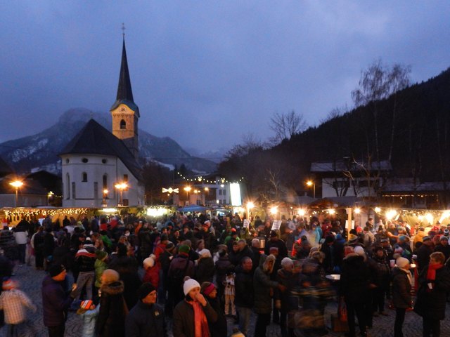 Einen gemütlichen und besinnlichen Nachmittag unter Freunden kann man am Sonntag, 30. November beim 14. Kirchdorfer Adventmarkt vor dem Dorfsaal verbringen
