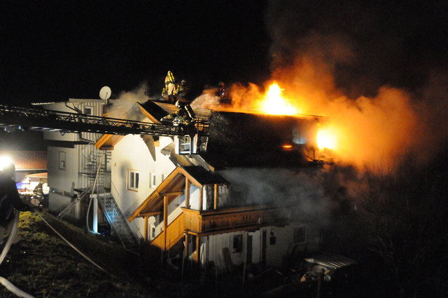 Die Brandursache ist derzeit noch nicht bekannt. | Foto: ZOOM-Tirol