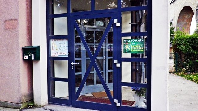 Das NEUE ALZ in der Breitenfurter Straße 401-413/1/R02, A-1230 Wien
(Eingang - rechts neben Stiege 2)