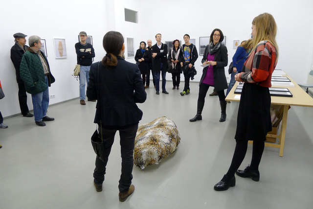 Im Wattgasse-Atelier der Wiener Fotografin Eva Würdinger, die sich für "übersehene Orte" begeistert.