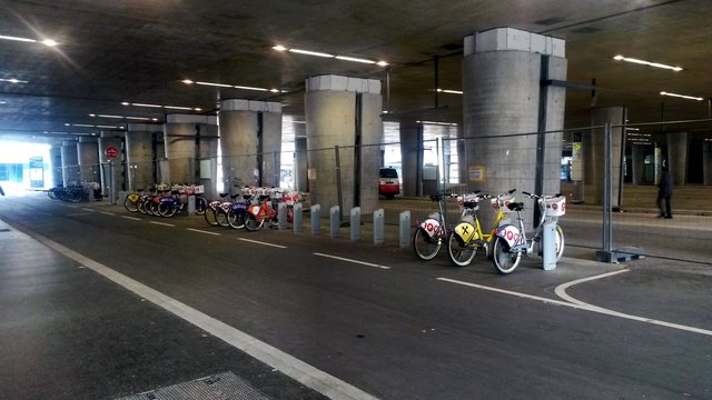 Die CityBikes in der Unterführung Südtirolerplatz. Am Wiedner Gürtel ist noch eine CityBike-Station
