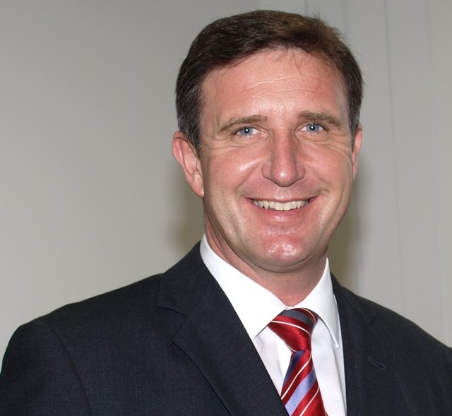 Für LAbg. Ewald Schnecker wäre Neuhaus auch als Expositur der Mittelschule Jennersdorf denkbar. | Foto: SPÖ