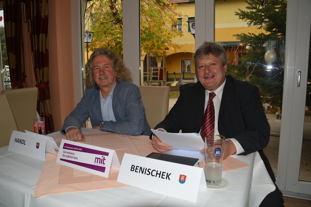 Gemeinderat Karl Handl und Gemeinderat Herbert Benischek