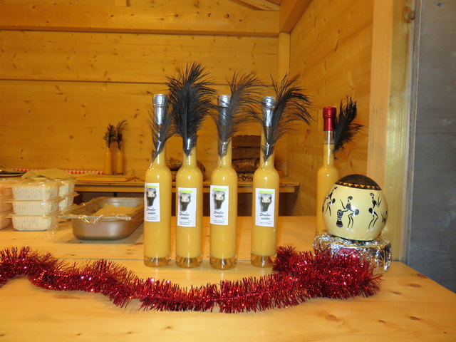 hier gibts sogar Straußen-Eierlikör..hmm lecker