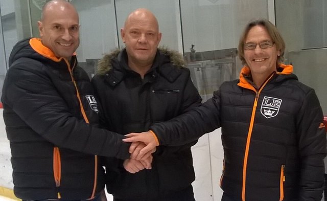 Die Kommandobrücke der LE Kings: Obmann Christin Höllerbauer, Coach Kjell G. Lindqvist und Sportdirektor Helmut Scheucher Foto: LE Kings