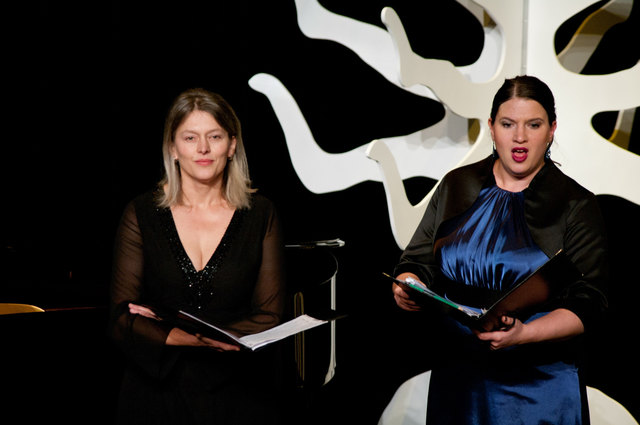 Maria Hauer und Rita Peterl bereichern das Galakonzert mit ihren Stimmen. | Foto: privat