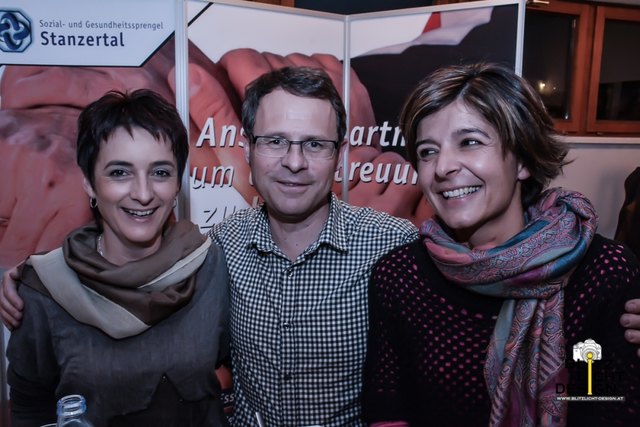 Annemarie Kofler (Sozial- und Gesundheitssprengel "Obergricht", Michael Rietzler (Obmann Vinzenzverein Fiss) und Dominika Wachter (Koordinatorin "Z'frieda dahuam") werden sich künftig gemeinsam um das Wohl der älteren Generation in Serfaus-Fiss-Ladis kümmern