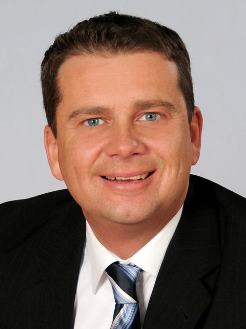 Christian Partoll tritt für die FPÖ in Ansfelden als Spitzenkandidat für die 2015 stattfindende Gemeinderats- und Bürgermeisterwahl an. | Foto: FPÖ