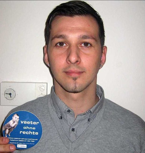 Markus Richter von der FPÖ-Theresienfeld ist aktives Mitglied beim Verein "Väter ohne Rechte"