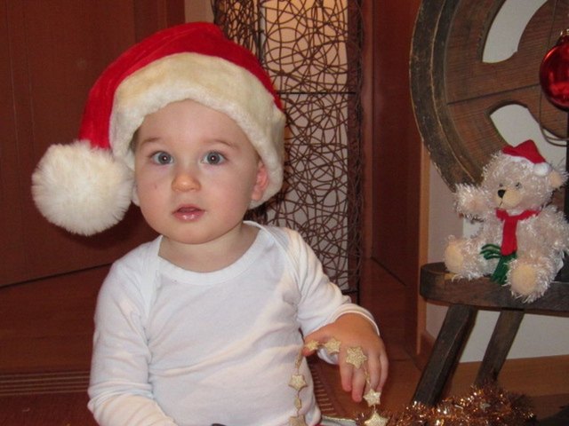 Das Christkind kann kommen! Theo ist mit seinen Vorbereitungen so gut wie fertig.