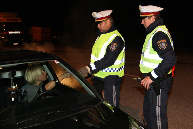 Die Landesverkehrsabteilung der Polizei kündigt verstärkte Kontrollen in der Adventzeit an | Foto: Symbolfoto/Franz Neumayr