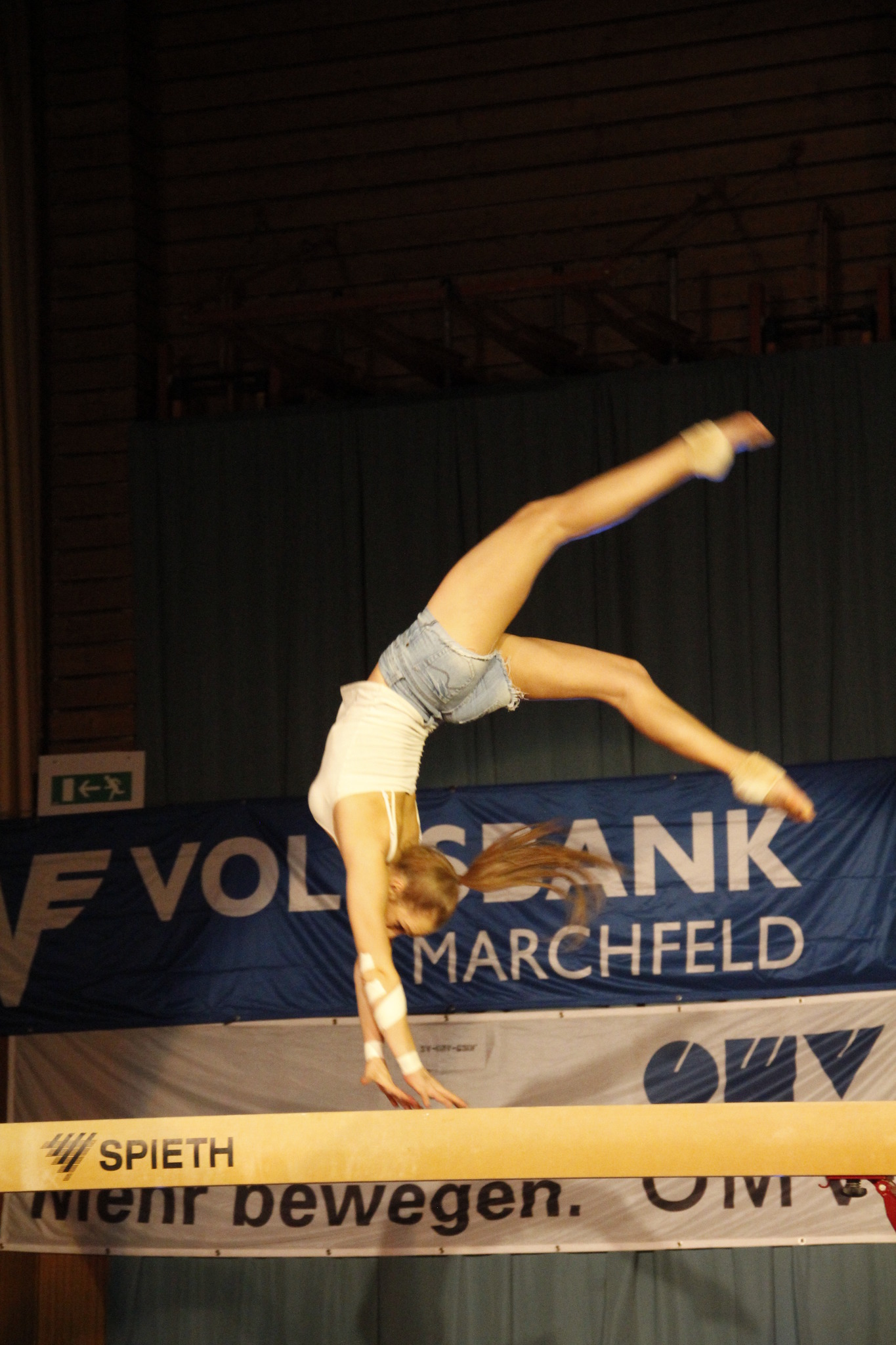 400 Gymnastics zeigen was sie drauf haben Gänserndorf