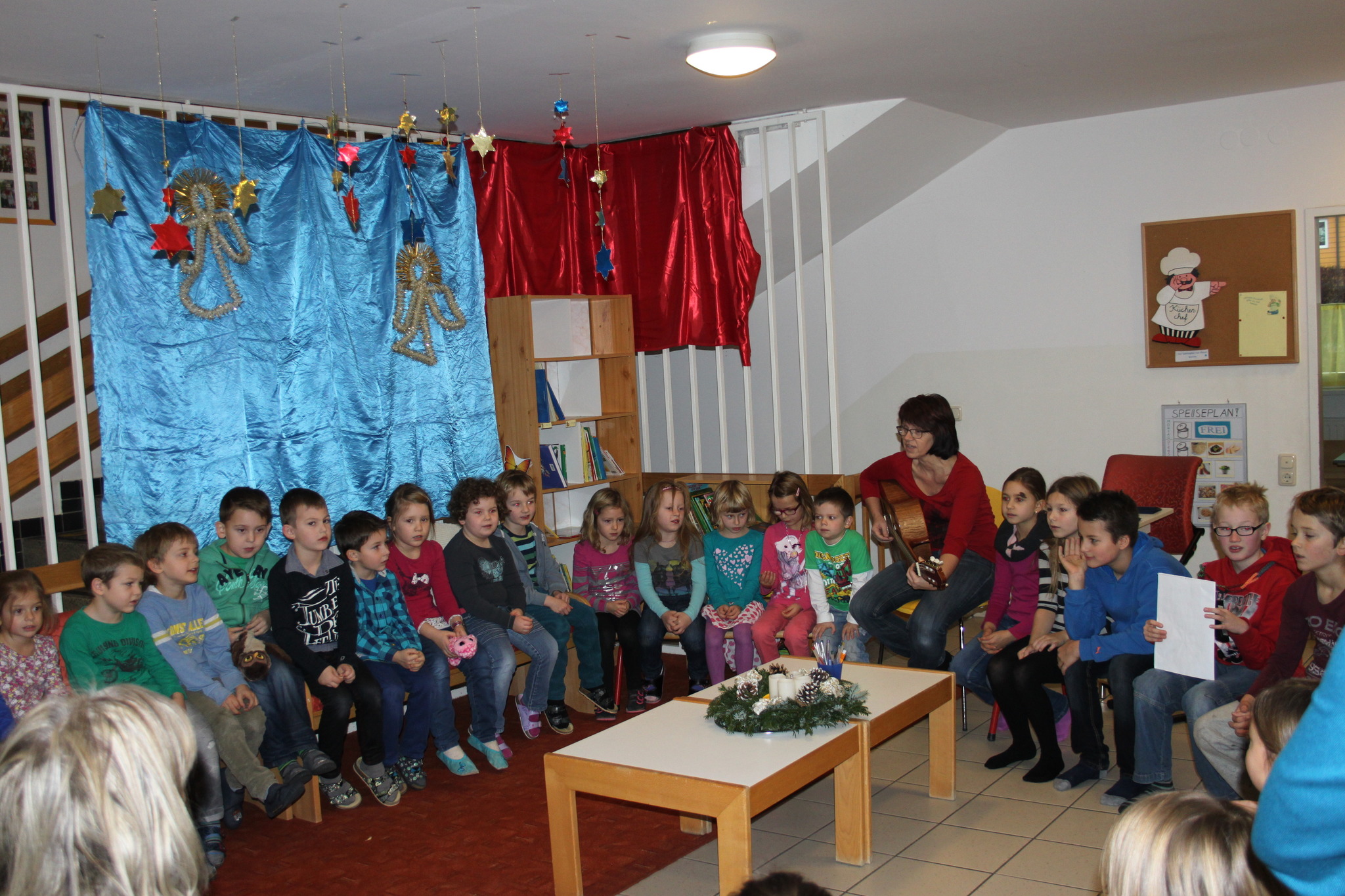 Spielerische Adventreise im Kindergarten St. Gallus - Urfahr-Umgebung