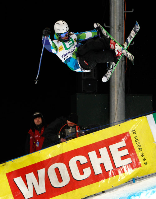 Akrobatik pur zeigen die Freestyler in der Halfpipe. Foto: GEPA pictures