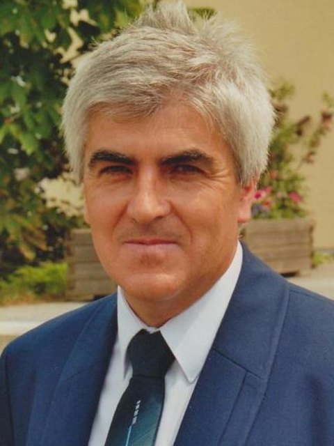 Stadtpfarrer Erich Seifner stellte sich den Fragen der Bezirksblätter