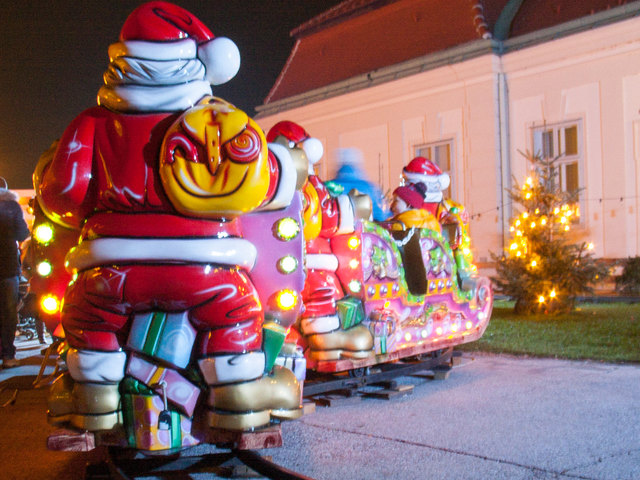 Eine Fahrt mit dem Schlitten des Weihnachtsmannes gefällig?
