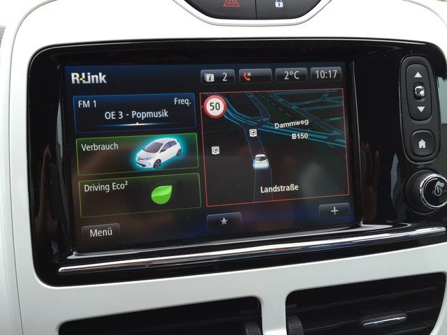 Tolle Übersicht am großen Display des Bordcomputers des Renault Zoe