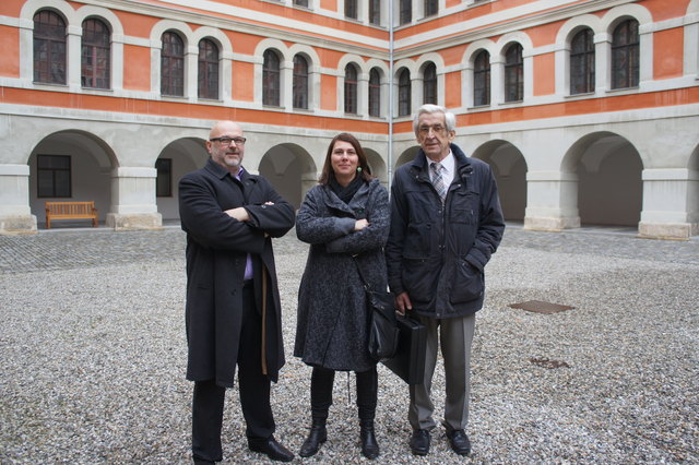 Umweltingenieur Christian Gikopoulos, Sabine Jungwirth und Josef Kipperer von der Bürgerinitiative | Foto: KK