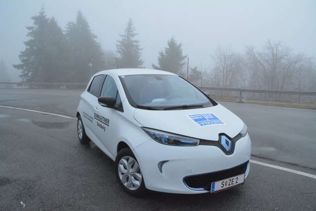 Der Renault Zoe im Bezirksblätter Salzburg-Test, getestet von Redakteurin Michaela Ferschmann im Flachgau.