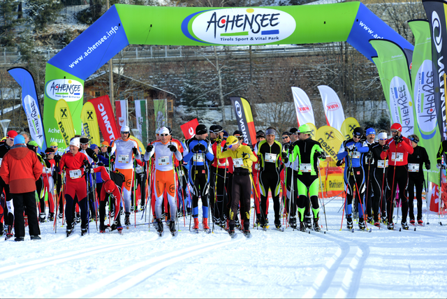 Die Raiffeisen Steinöl-Trophy findet in Achenkirch am Achensee am 10./11. Jänner statt. Infos zur Durchführung und zu den Anmeldungsmöglichkeit auf http://www.achensee.info/ raiffeisen-steinoel-trophy | Foto: Tourismusverband Achensee