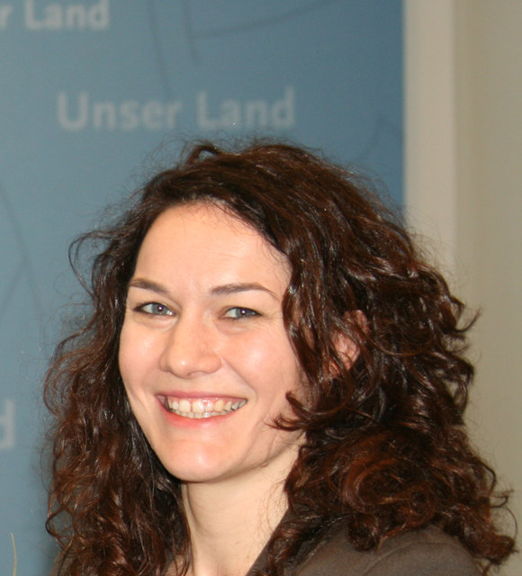 Die grüne LHStv. Ingrid Felipe schafft einen Zugewinn um 4,4 Prozent.