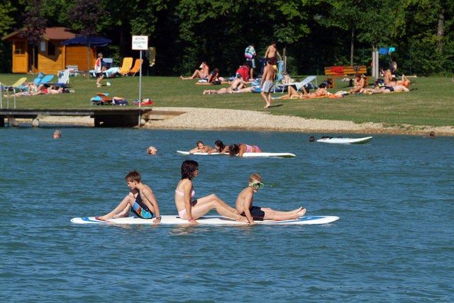 Ungetrübtes Badevergnügen wie hier in Königsdorf kann man im Burgenland 60mal genießen. | Foto: Gemeinde Königsdorf