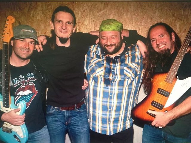 Live mit dabei beim "Save The Bluesiana"-Benefizkonzert am 9. Jänner 2015 im ((stereo)) Klagenfurt: Jam Trax | Foto: JamTrax