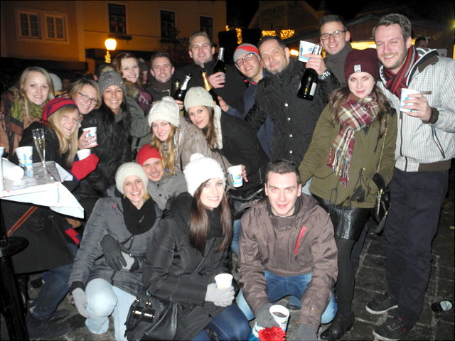 Alle Wege führen an Silvester auf den Hauptplatz!