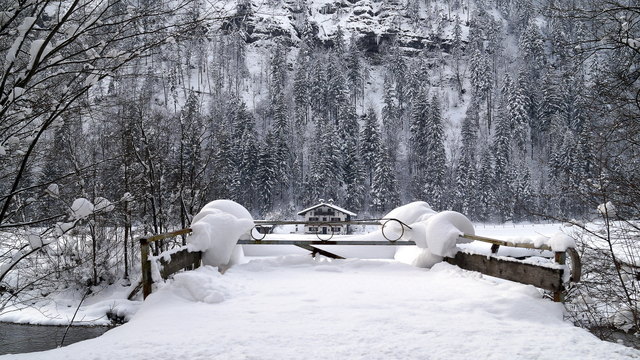 Pinsgerbrücke im Hagertal - Landschaftsschutzgebiet Hefferthorn, Fellhorn, Sonnenberg (Kössen/Kirchdorf)