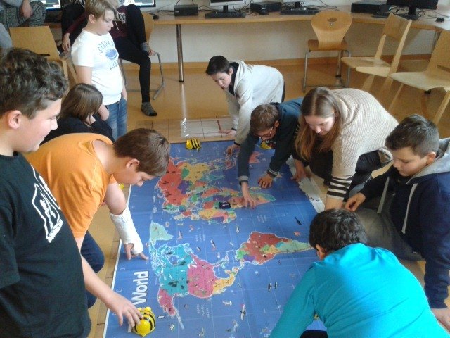 Auch die 2. Gruppe der 3B Klasse mit Mag. Renate Dexl machte begeistert mit.