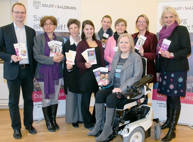 Das Vielfalt-Team mit Vbgm. Anja Hagenauer. | Foto: Stadt Salzburg