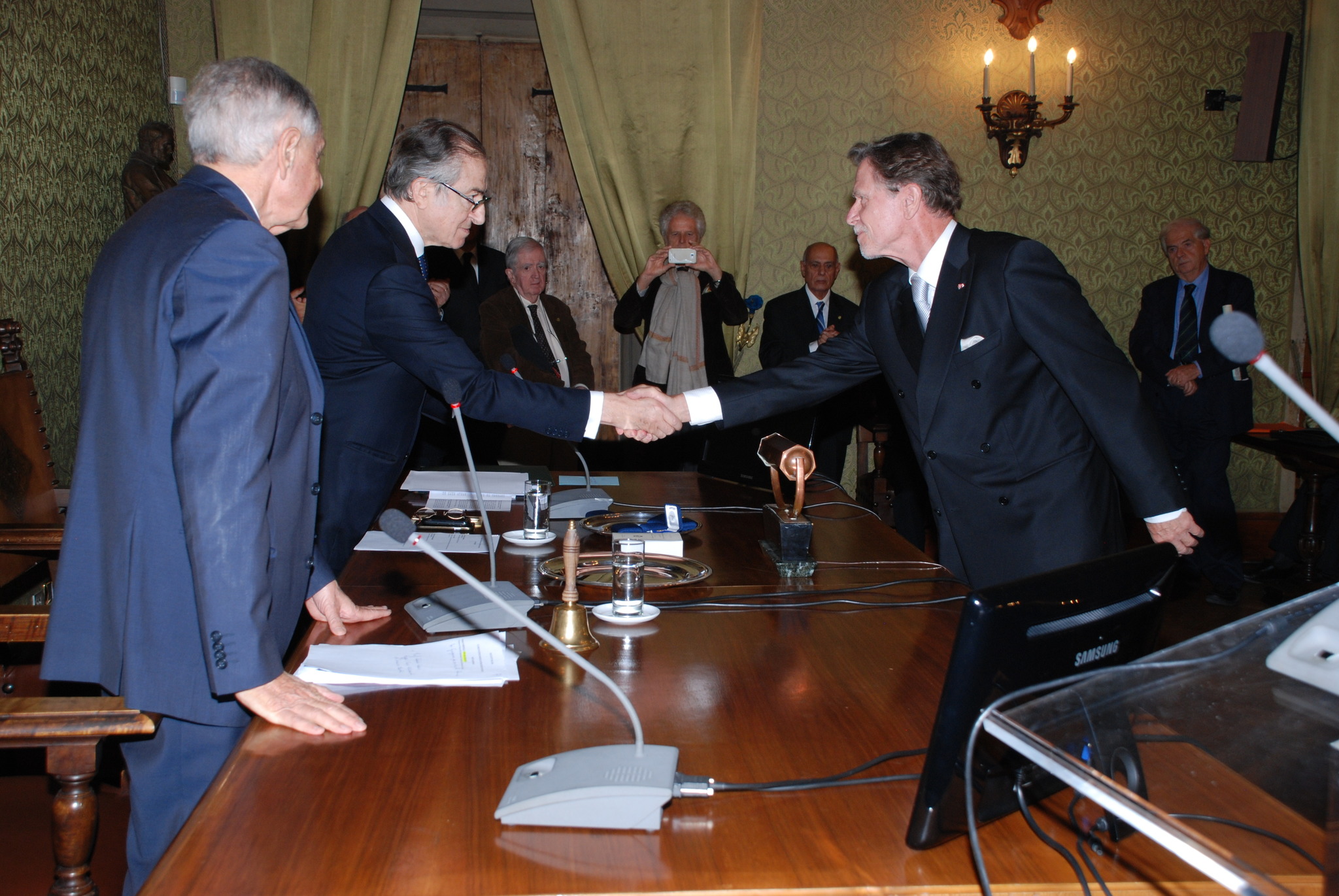 Professor Bietak wurde Mitglied der Accademia Nazionale Krems