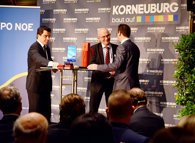 Bürgermeister Christian Gepp, Ing. Alexander Sofer und Stadtrat Andreas Minnich (Neujahrsempfang der Korneuburger Wirtschaft)