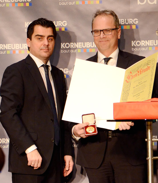Bürgermeister Christian Gepp und Ing. Mag. Robert Angel (Neujahrsempfang der Korneuburger Wirtschaft)