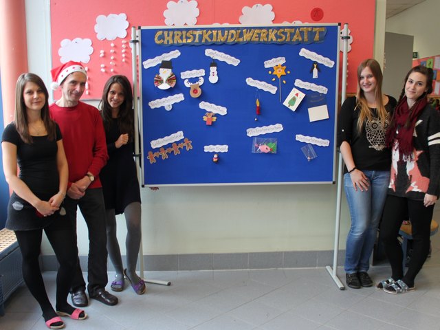 Christkindlwerkstatt-Team