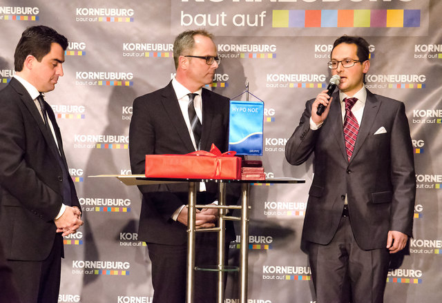 Bürgermeister Christian Gepp, Ing. Mag. Robert Angel und Stadtrat Andreas Minnich (Neujahrsempfang der Korneuburger Wirtschaft)