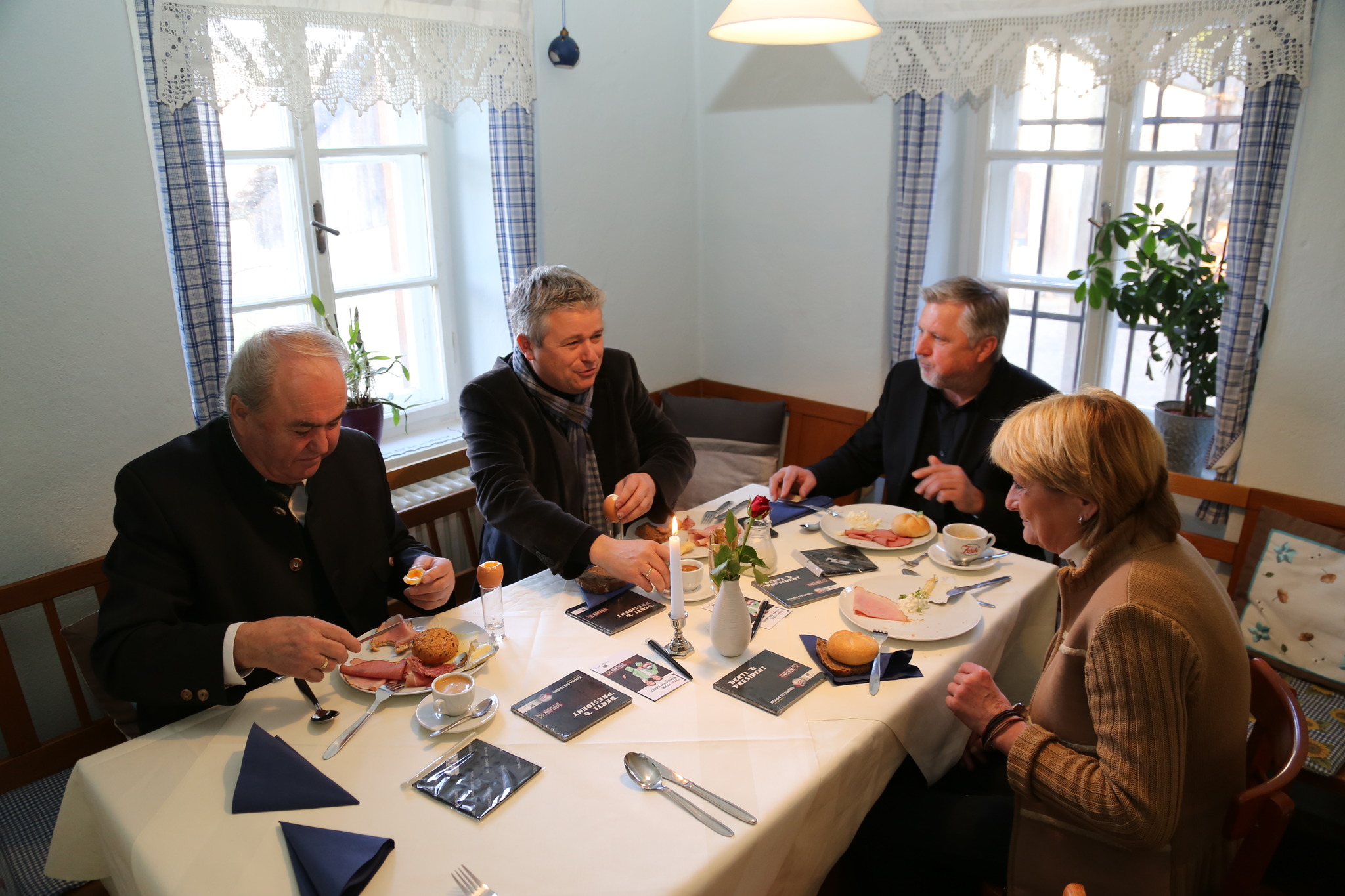 Unternehmer frühstückten in Weinitzen GrazUmgebung