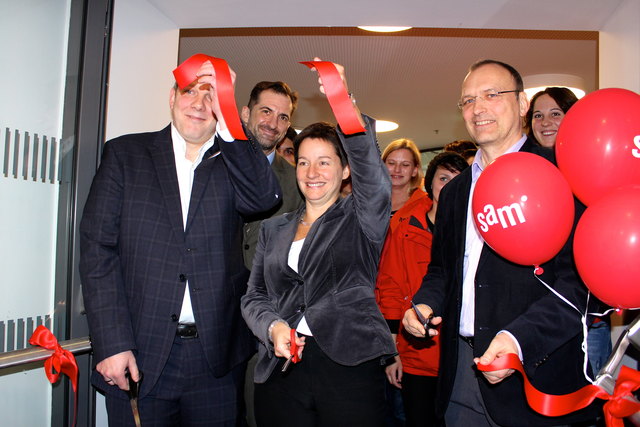 Am Band: Roland Reithofer, dahinter Guido Fritz, Sonja Wehsely und Michael Dressel