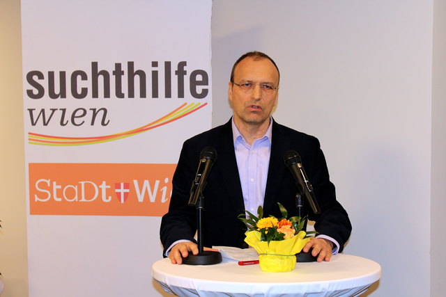 Michael Dressel, Koordinator für Sucht- und Drogenfragen der Stadt Wien bei seiner Eröffnungsrede