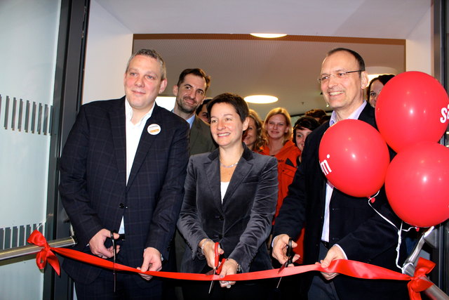 Am Band: Roland Reithofer, dahinter Guido Fritz, Sonja Wehsely und Michael Dressel