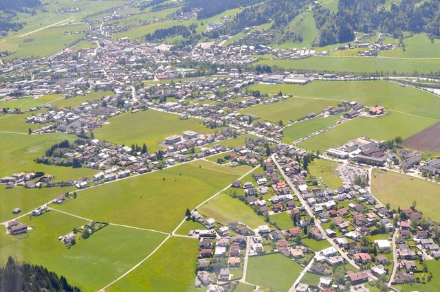 Der Masterplan für den Ortskern (li. oben) bietet "Entwicklungsvisionen".