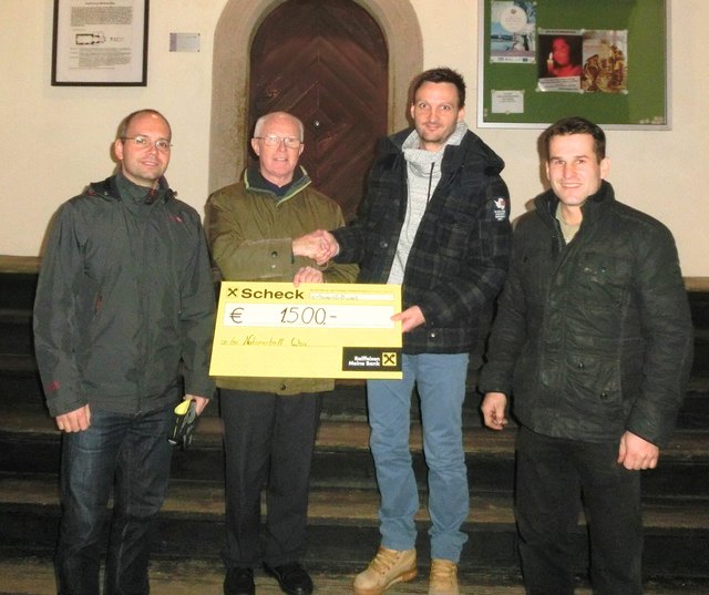 1500€ gab es für den Nationentreff: Gerald Hiebler, Diakon Hannes Pscheidt, Philipp Hofer, Helmut Leitner (v.l.n.r.). | Foto: kk