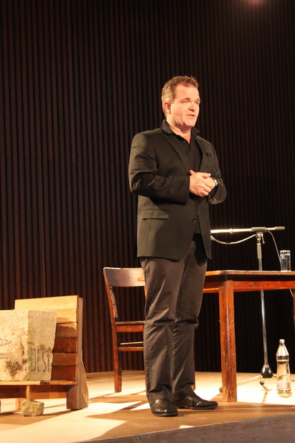 Cornelius Obonya im Donausaal Mauthausen