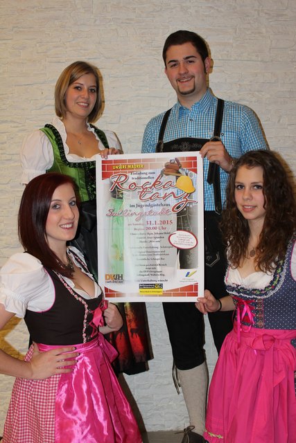 Sandra Bauer, Katharina Schaden, Christopher Edelmaier und Julia Berger (v.l.) laden herzlich ein. | Foto: privat