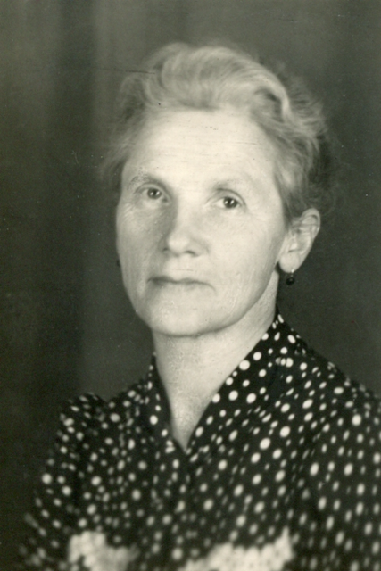 Frau Marianne Defner aus Innsbruck (geb. 1. 11. 1886).