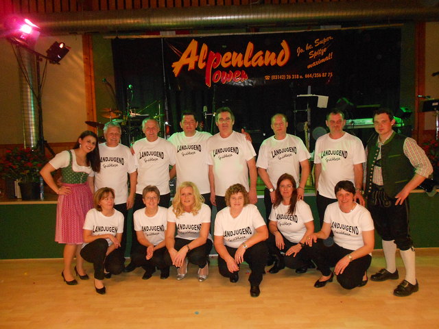 Die Landjugend Rassach Georgsberg sorgte für zünftige Ball-Stimmung. | Foto: Foto: KK