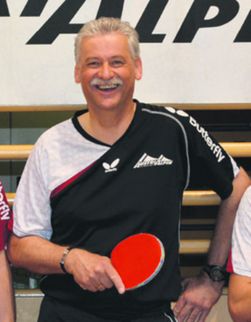 Horst Trefalt spielt für Spg AustriAlpin Fulpmes im Landesliga Meister-Play-Off | Foto: Heinz Leitgeb